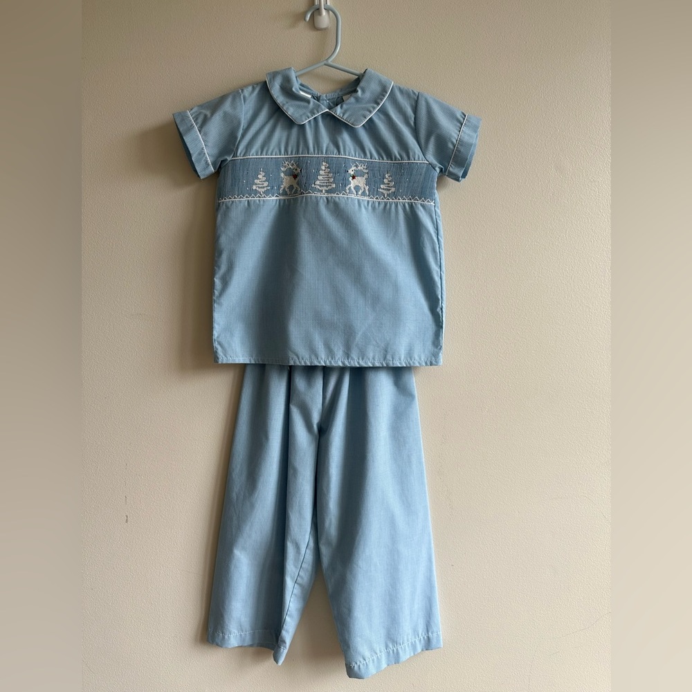 NWOT Lulu Bebe Teal Blue Mini Gingham Set With Smocked Reindeer and Trees (4T)
